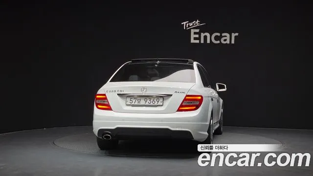 Mercedes-Benz C-Class 2014 — фото 4