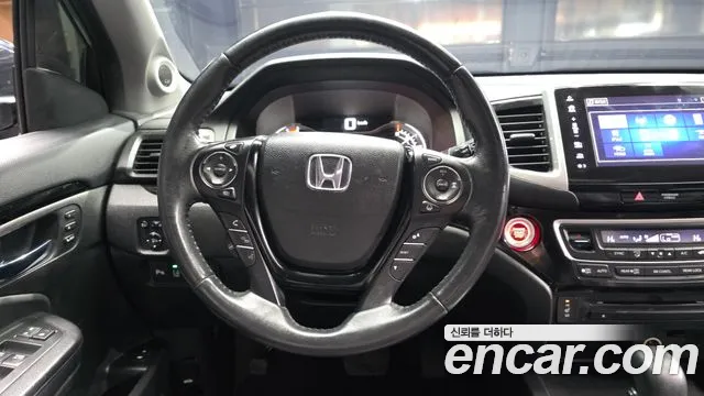 Honda Pilot 2017 — фото 13