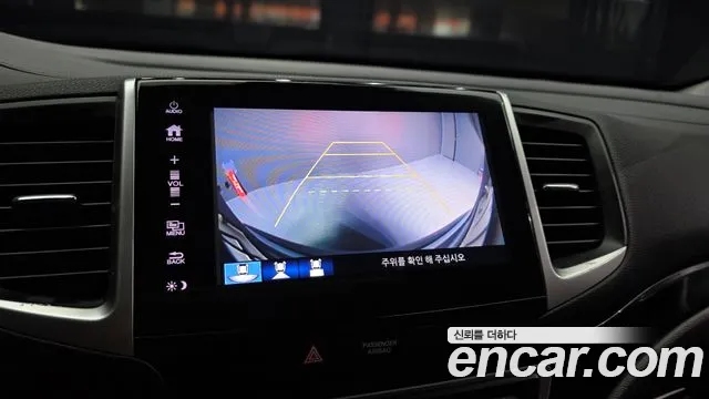 Honda Pilot 2017 — фото 15