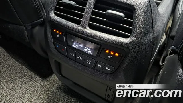 Honda Pilot 2017 — фото 19