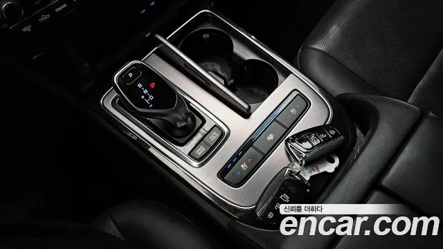 Hyundai Equus 2014 — фото 9
