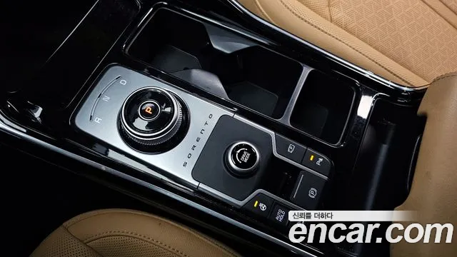 Kia Sorento 2023 — фото 8