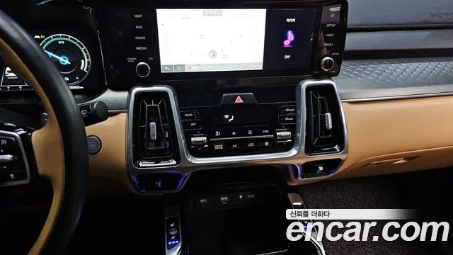 Kia Sorento 2023 — фото 13