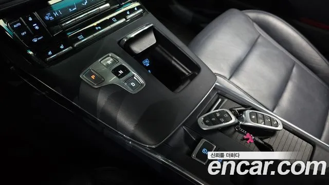 Hyundai Grandeur 2022 — фото 9