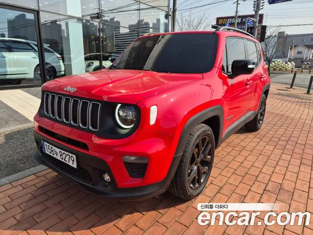Jeep Renegade 2023 — фото 3