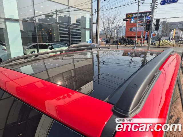 Jeep Renegade 2023 — фото 13
