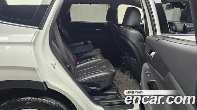 Hyundai Santafe 2019 — фото 12