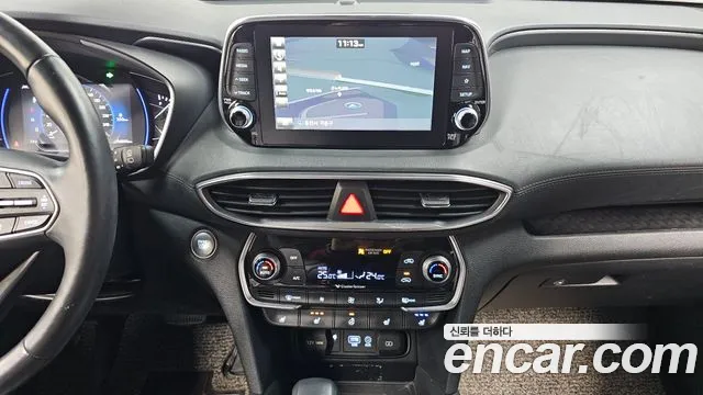 Hyundai Santafe 2019 — фото 16
