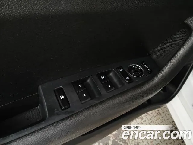 Hyundai Sonata 2018 — фото 10