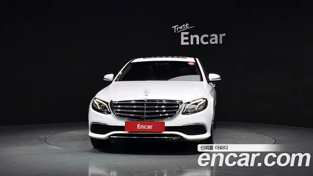 Mercedes-Benz E-Class 2019 — фото 3