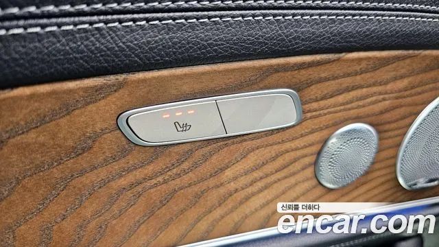 Mercedes-Benz E-Class 2019 — фото 19