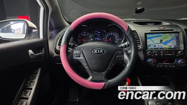 Kia K3 2015 — фото 13