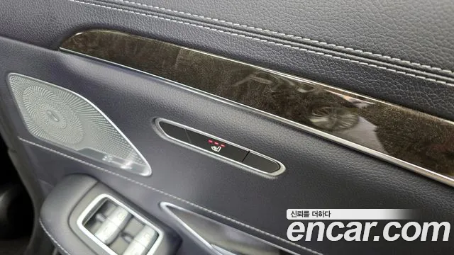 Mercedes-Benz S-Class 2016 — фото 19