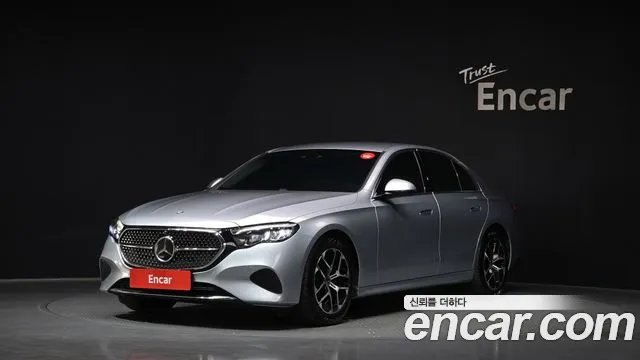 Mercedes-Benz E-Class 2025 — фото 1