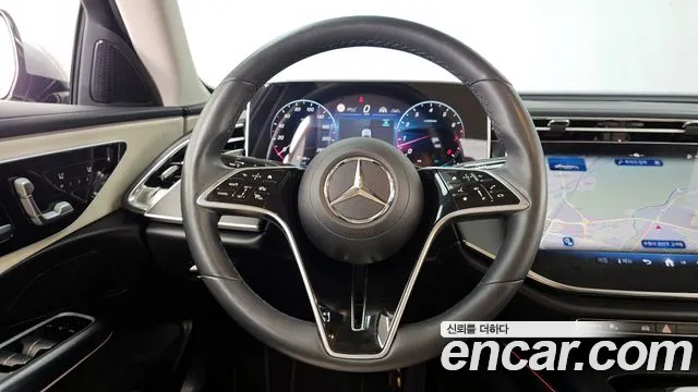 Mercedes-Benz E-Class 2025 — фото 13