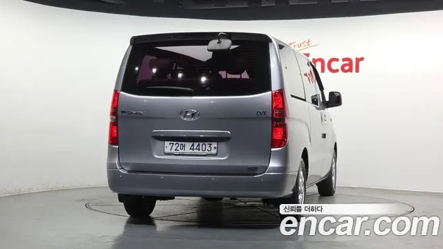 Hyundai Starex 2014 — фото 4