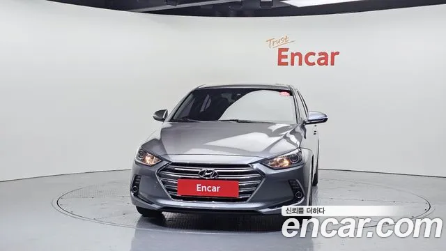 Hyundai AVANTE 2016 — фото 3