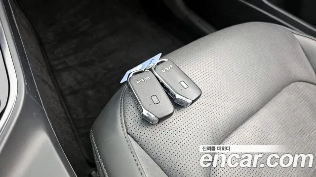 Kia Niro 2022 — фото 18