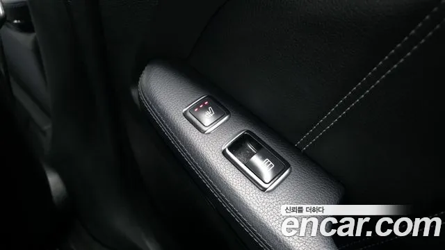 Mercedes-Benz E-Class 2016 — фото 19