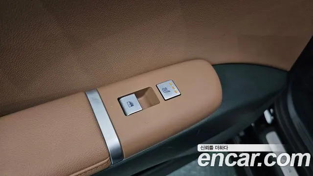 Hyundai Grandeur 2023 — фото 19