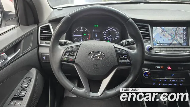 Hyundai Tucson 2017 — фото 14