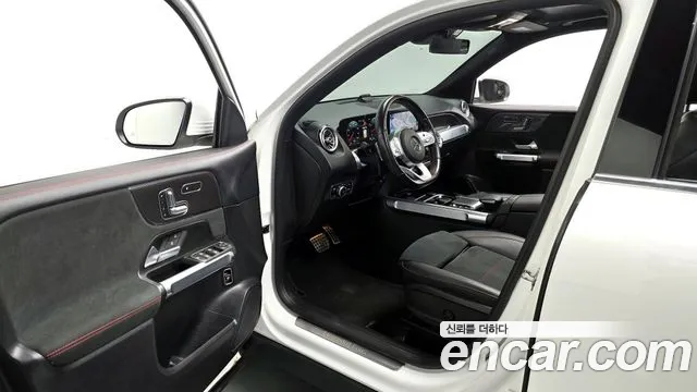 Mercedes-Benz GLB-Class 2021 — фото 10
