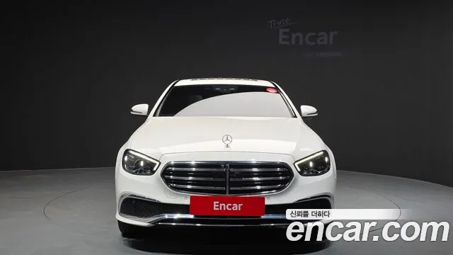 Mercedes-Benz E-Class 2021 — фото 3