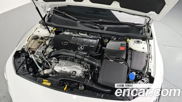 Mercedes-Benz CLA-Class 2023 — фото 6