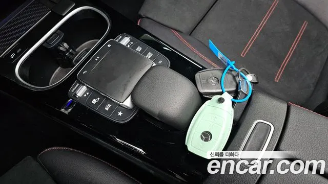 Mercedes-Benz CLA-Class 2023 — фото 17
