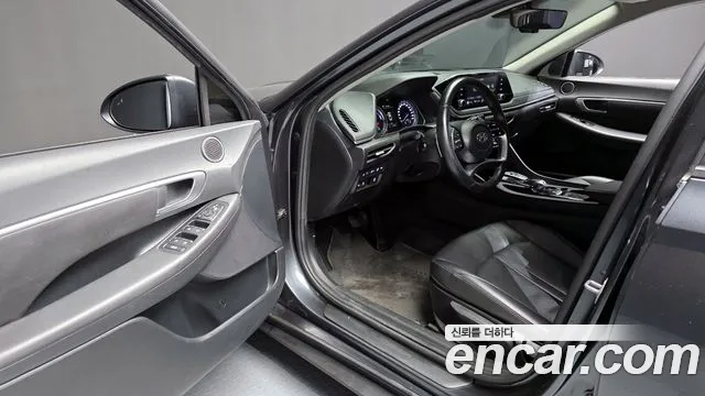 Hyundai Sonata 2023 — фото 10