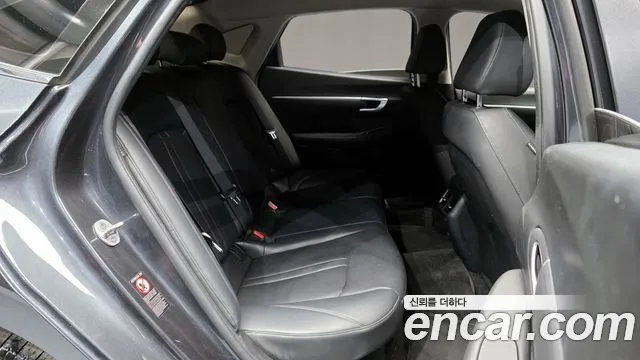 Hyundai Sonata 2023 — фото 12