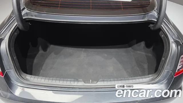 Hyundai Sonata 2023 — фото 20