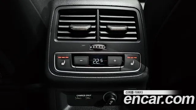 Audi A4 2021 — фото 20