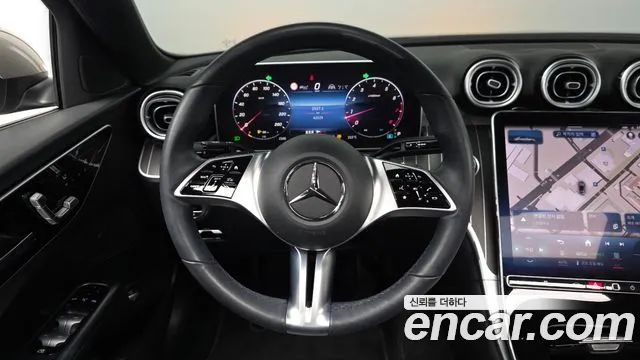 Mercedes-Benz C-Class 2022 — фото 13
