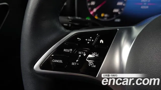 Mercedes-Benz C-Class 2022 — фото 15