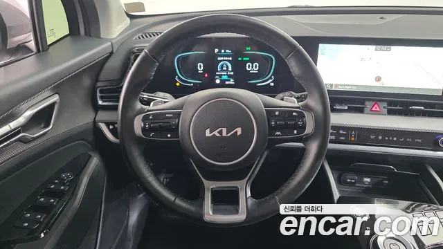 Kia Sportage 2023 — фото 14