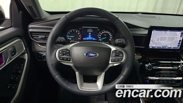 Ford Explorer 2023 — фото 13