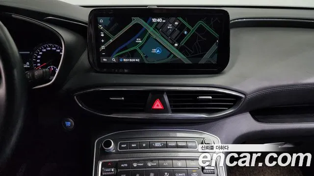 Hyundai Santafe 2022 — фото 15