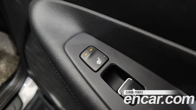 Hyundai Santafe 2022 — фото 19