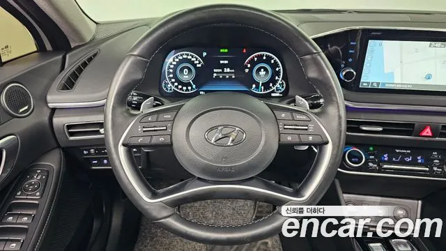 Hyundai Sonata 2022 — фото 13