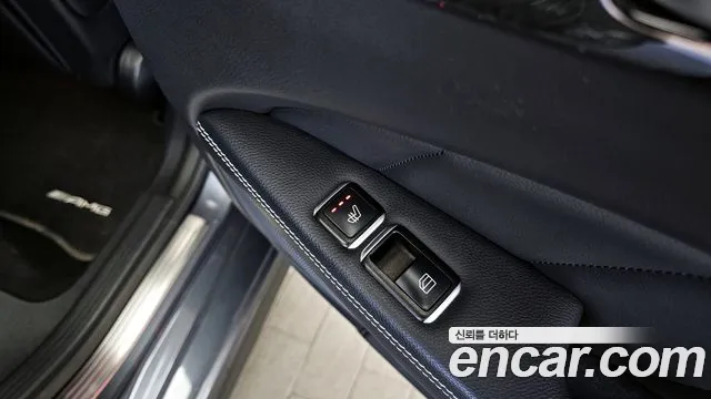 Mercedes-Benz CLS-Class 2015 — фото 19