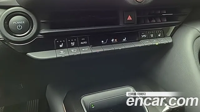 Toyota Crown 2025 — фото 15