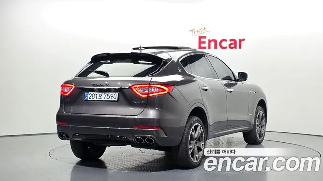 Maserati Levante 2018 — фото 2