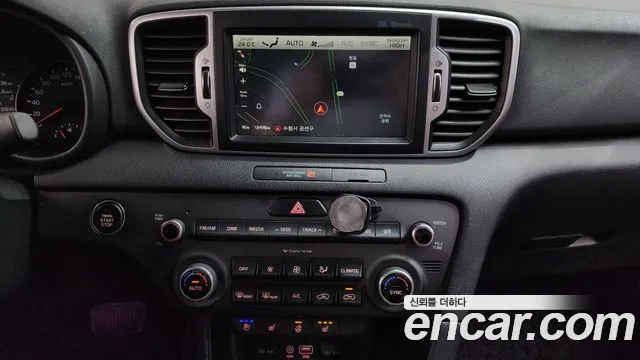 Kia Sportage 2016 — фото 16