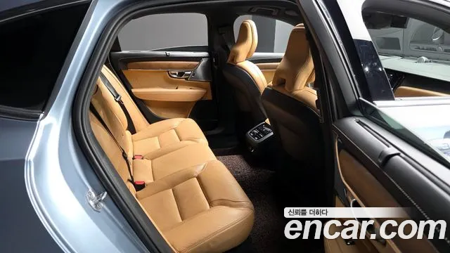 Volvo S90 2019 — фото 12