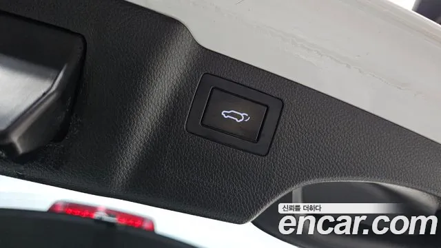 Hyundai Santafe 2017 — фото 19