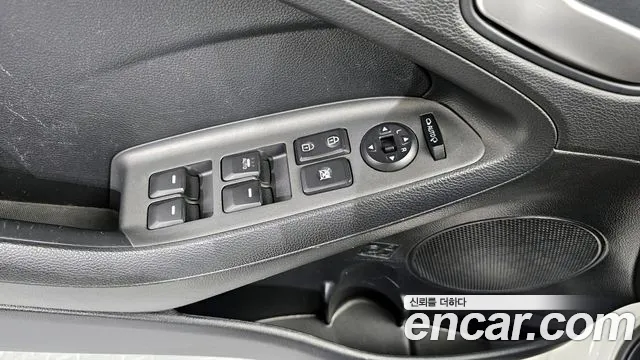 Kia K3 2015 — фото 14