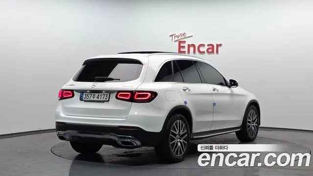 Mercedes-Benz GLC-Class 2021 — фото 1