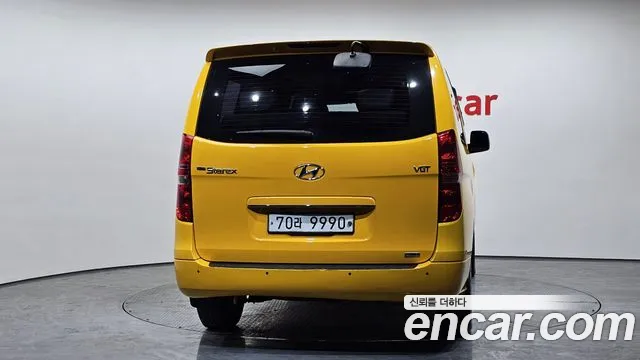 Hyundai Starex 2016 — фото 4