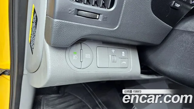 Hyundai Starex 2016 — фото 14